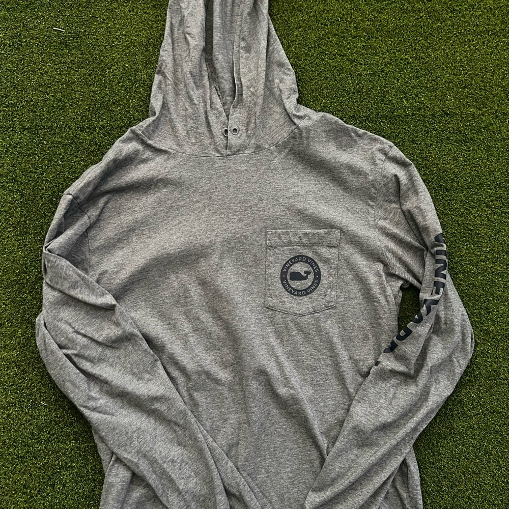 Vineyard Vines Gray Hooded Long Sleeve with Pocket